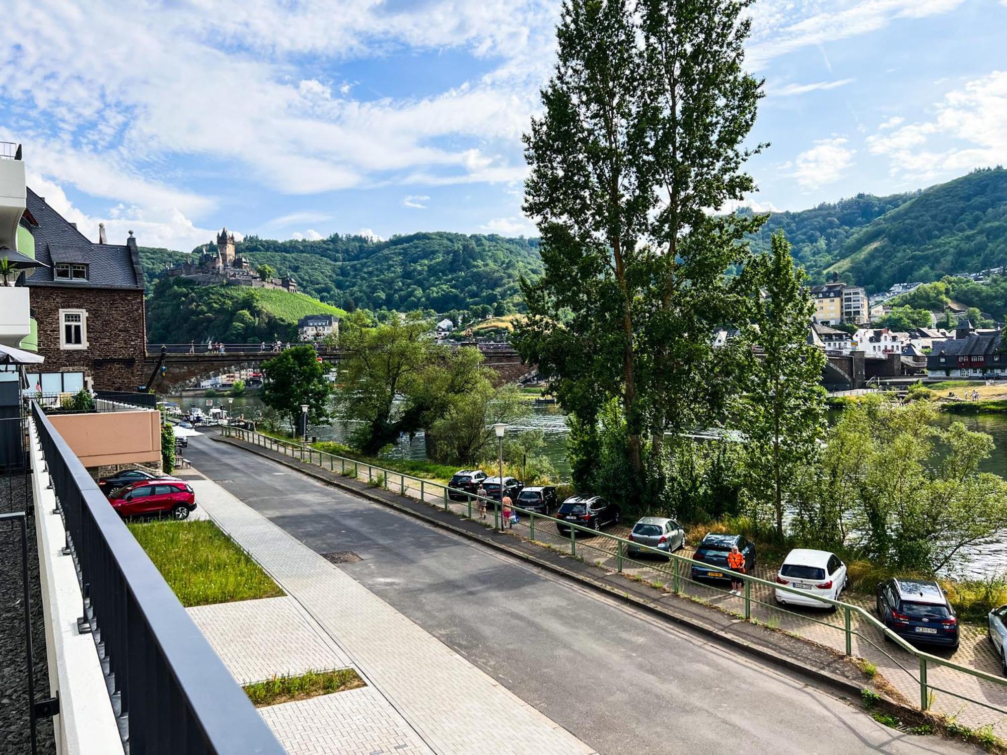 Apartment Moselblick Iii Ad Reichsburg Parkplatz 100m Marktplatz